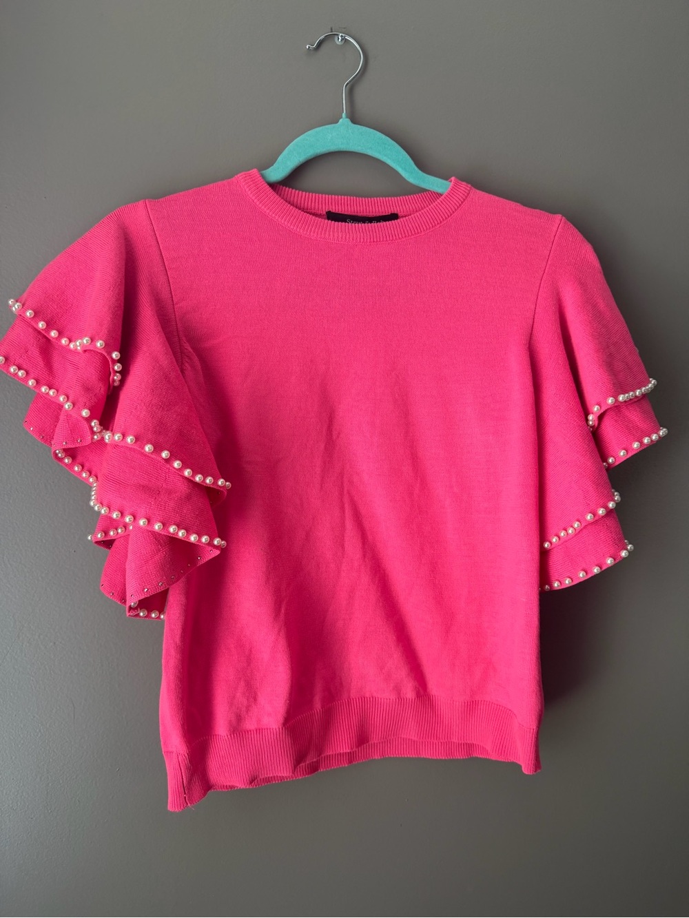 Pearl-Trim Ruffle Sleeve Sweater - Hot Pink size small new with tags